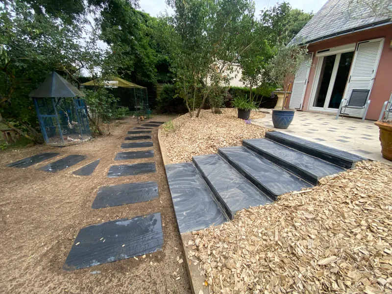 Jardin facile : comment réduire l'entretien à presque rien